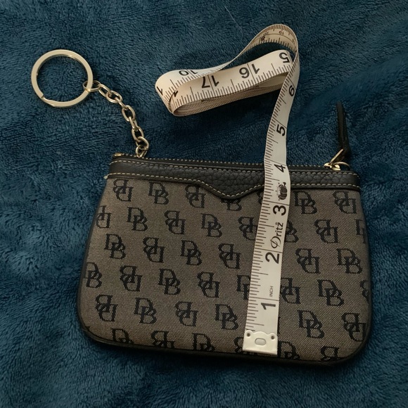 Dooney & Bourke Pouch with Keychain | New with Tags - Picture 3 of 4
